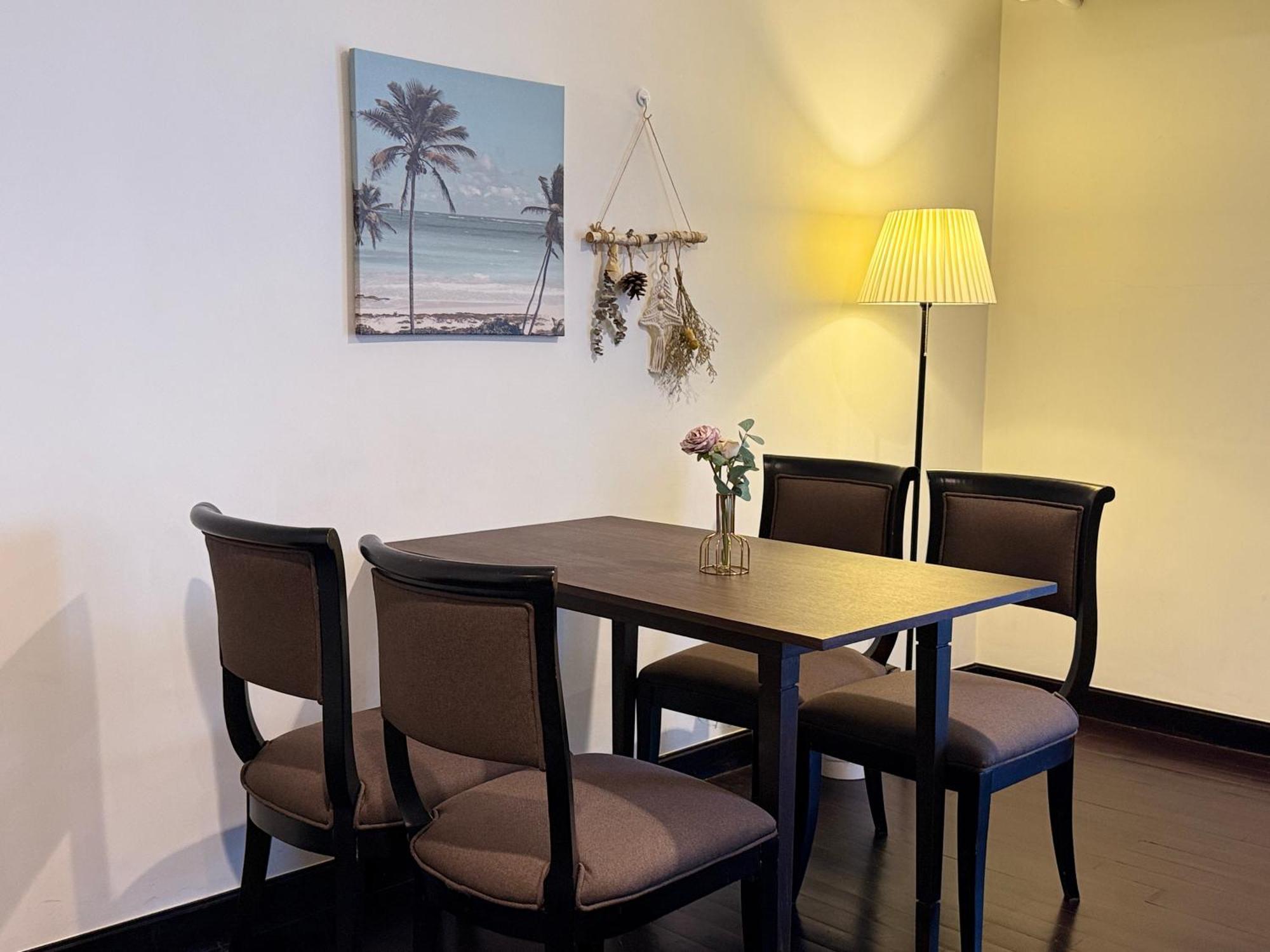 Spacious Sukhumvit Ment Near Emsphere Bts Phrom Phong Căn hộ Bangkok