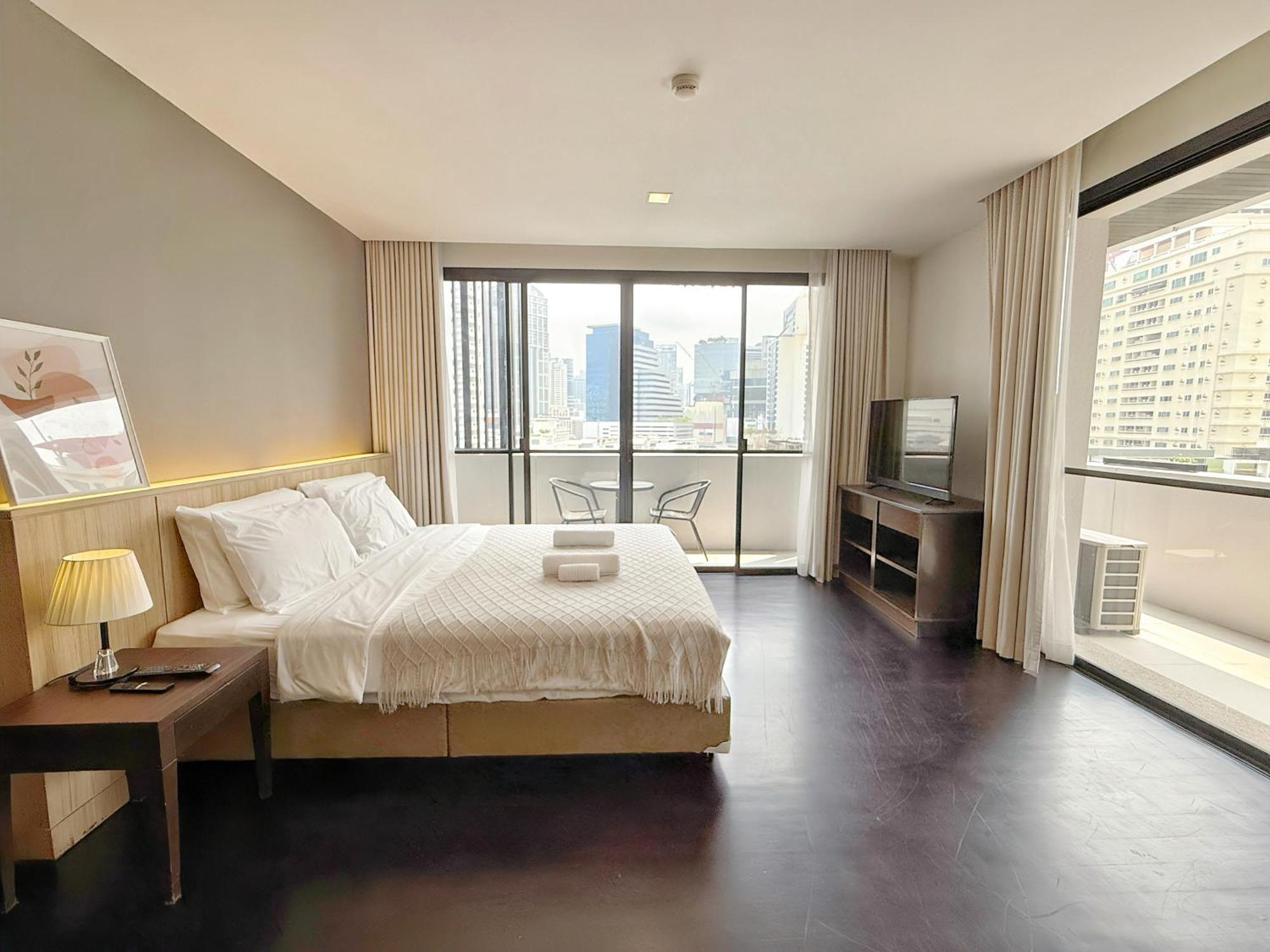 Căn hộ Spacious Sukhumvit Ment Near Emsphere Bts Phrom Phong