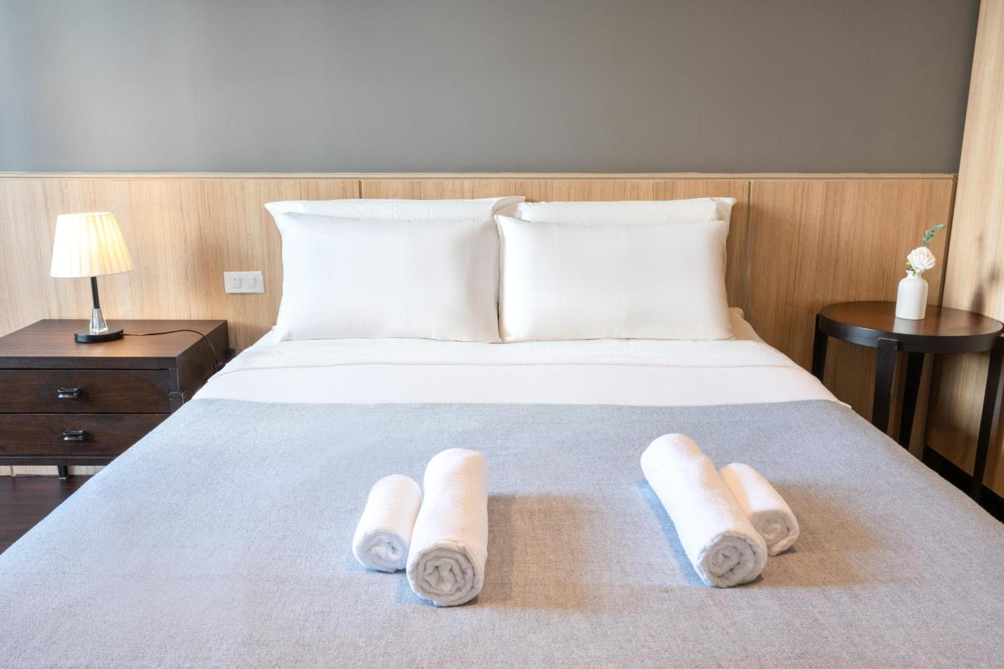 Spacious Sukhumvit Ment Near Emsphere Bts Phrom Phong Bangkok