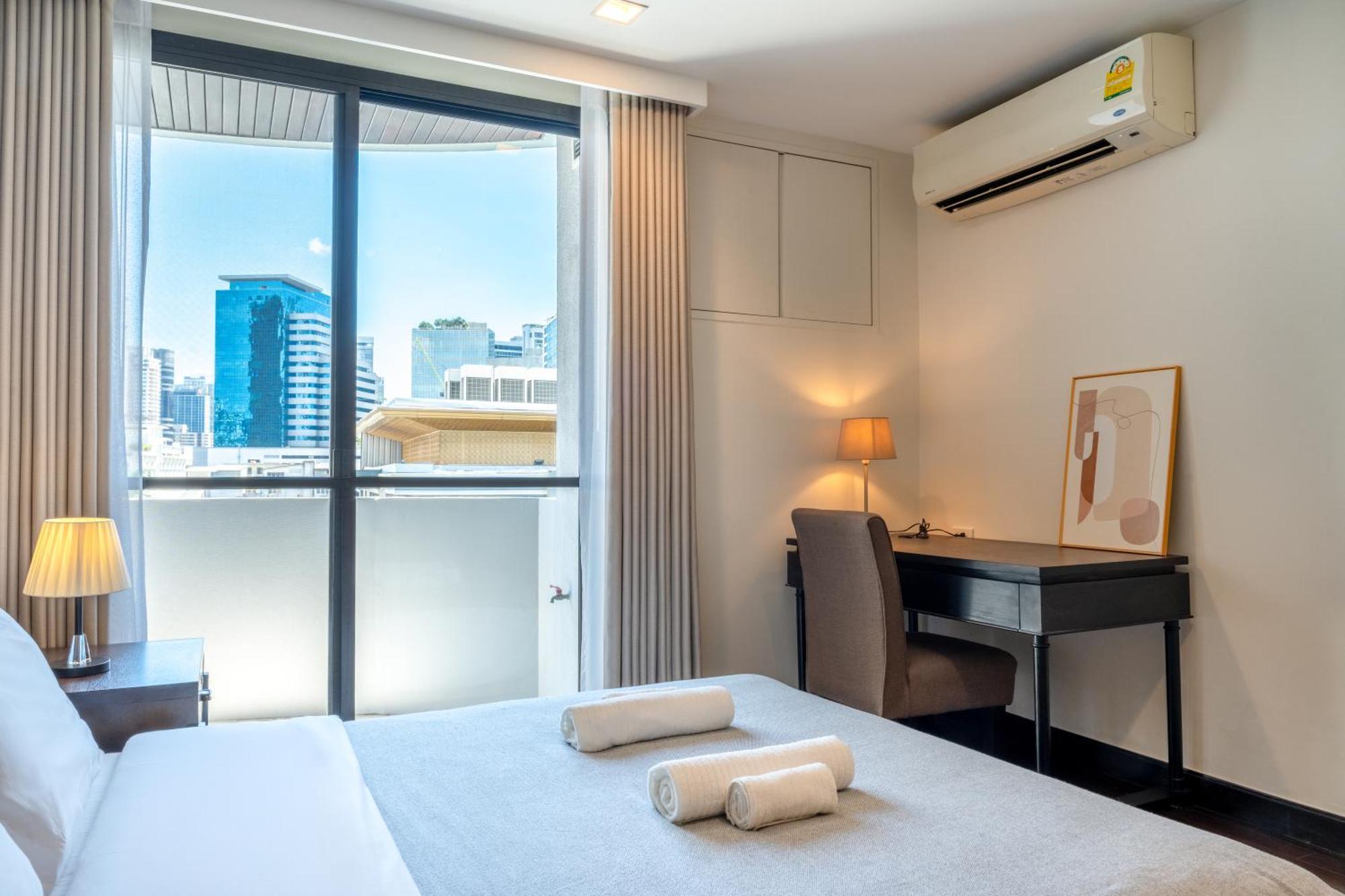 Spacious Sukhumvit Ment Near Emsphere Bts Phrom Phong Căn hộ Bangkok